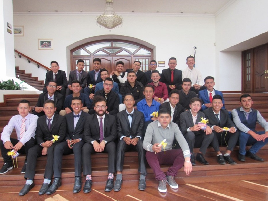 Lorem ipsum dolor sit amet, consectetur adipiscing elit. Phasellus quis elementum odio. Curabitur pellentesque, dolor vel pharetra mollis.